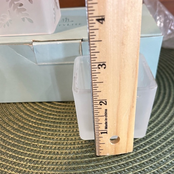 Partylite Square Pair Frosted Votive Candle Holders Set Of 2 P7235 New Open Box. - Picture 7 of 7